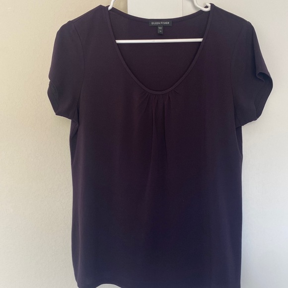 Eileen fisher 100% silk top